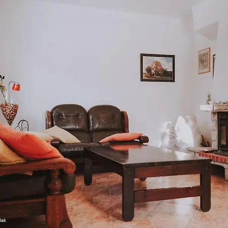 Warny 4, Apartment *